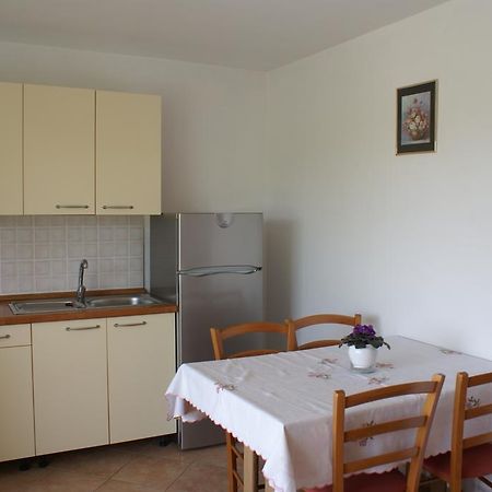 Apartments Robert بورات المظهر الخارجي الصورة
