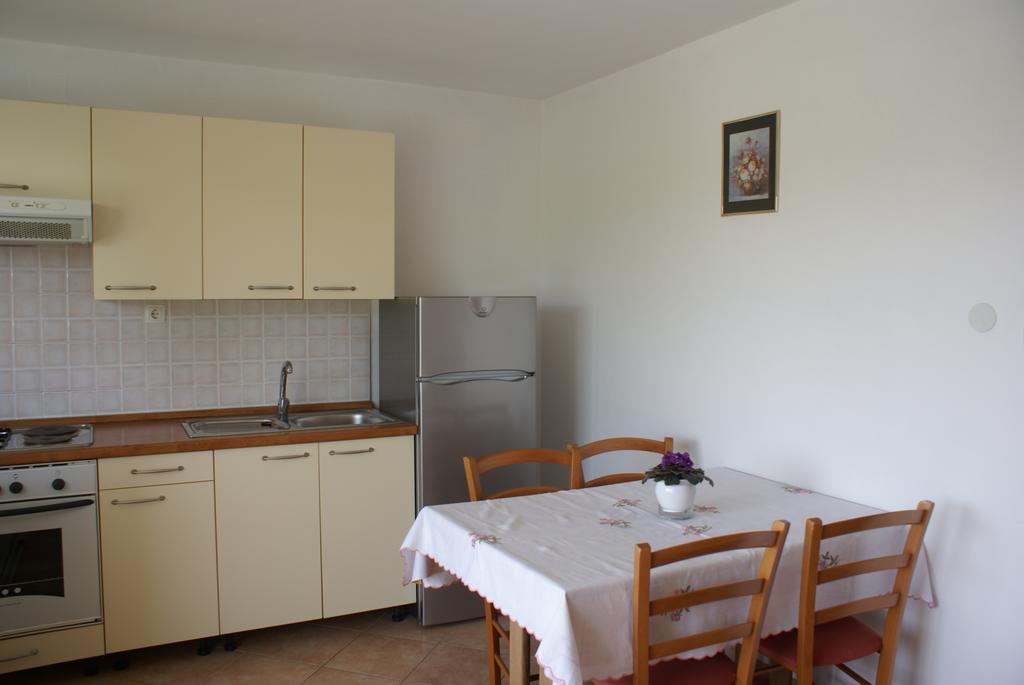 Apartments Robert بورات المظهر الخارجي الصورة