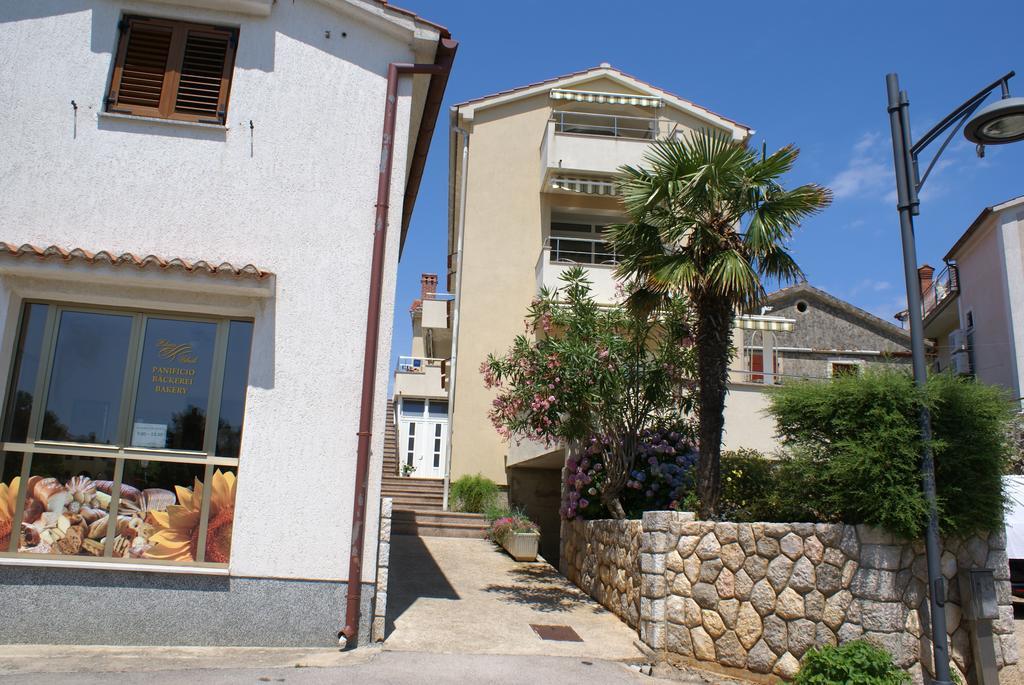 Apartments Robert بورات المظهر الخارجي الصورة