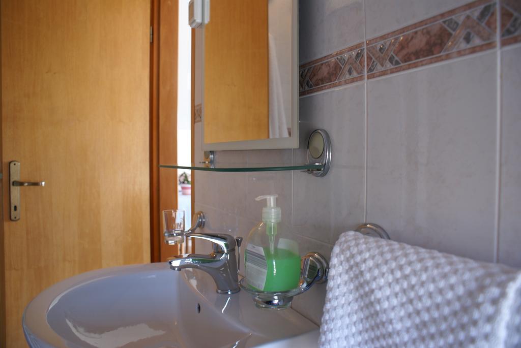 Apartments Robert بورات المظهر الخارجي الصورة